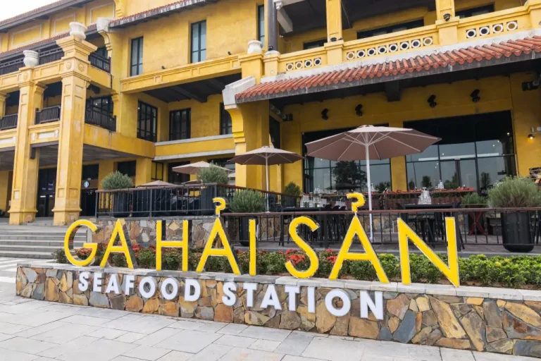 Ga Hải Sản Ambassador Hạ Long